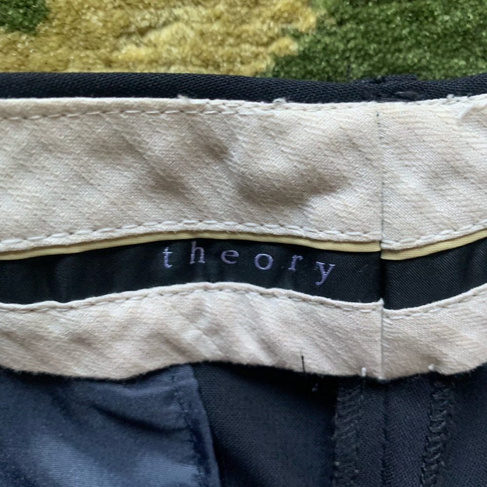 Theory Max C Lightweight Wool Pant Size 4 - image 3